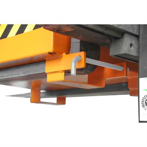 Arbeitsbühne 740 x740 mm für Gabelstapler, Traglast 240 kg, Orange RAL2000 - Bauer GmbH - Bild3