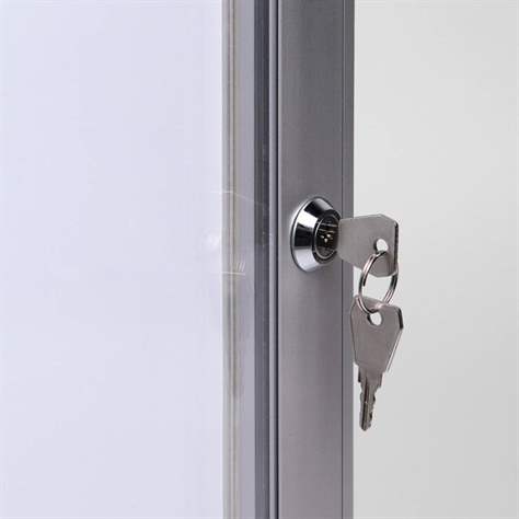 Informační vitrína úzká, venkovní, magnetická zadní stěna, pro počet listů 12xA4 - obrázek4