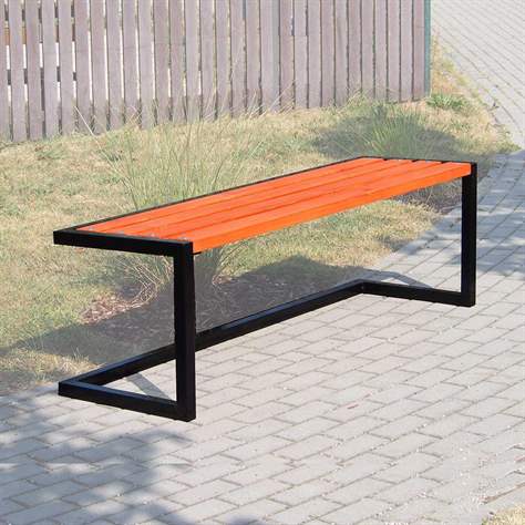 Parkbank London ohne Rückenlehne, Stahlkonstruktion mit Massivholzleisten Farbton Mahagon, Länge 1,58 m