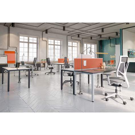 Büro-Schreibtisch, eckiges Säulen-Gestell, matt, Farbe Nussbaum, B x T: 1200 x 800 mm - Nowy Styl Group - Bild4