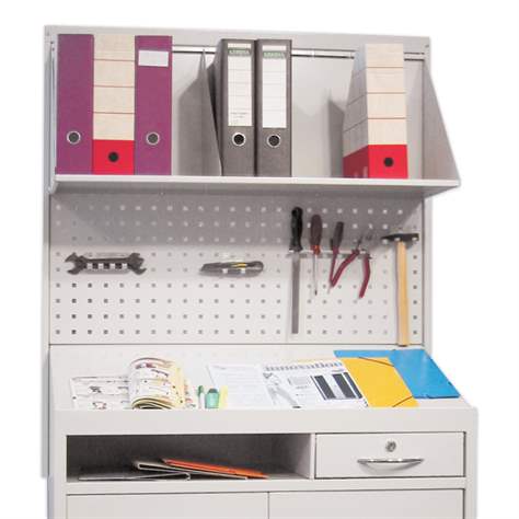 Regal mit Trennwänden, hängend an der Lochblechwand - Kovona Lysa nad Labem - Bild4