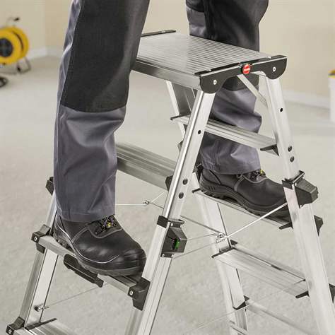 Die Alu-Teleskop-Doppelstufenleiter, Plattformhöhe max. 1,43 m - Bild6