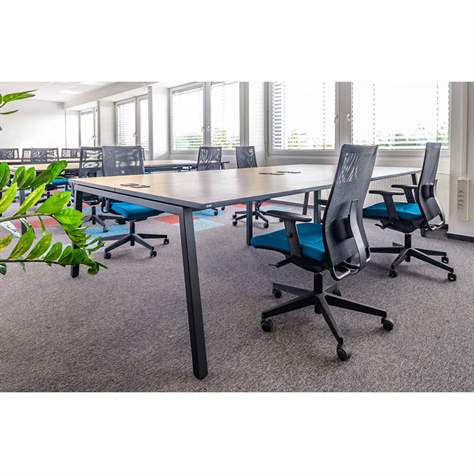 Bürodrehstuhl INTRATA, Netz-Rückenlehne, Sitzbezug rot, Rahmenkonstruktion schwarz - Nowy Styl Group - Bild3