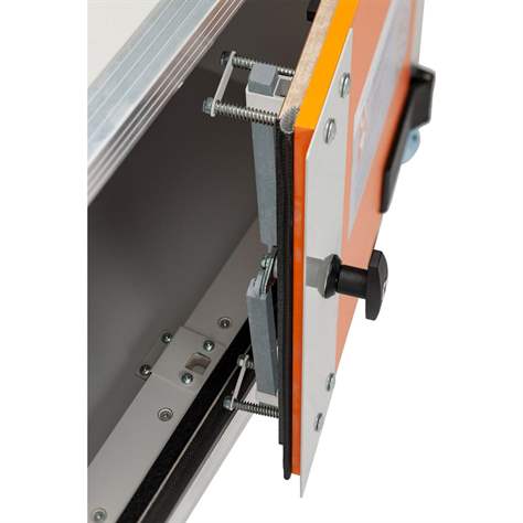 Niedriger Akku-Sicherheits-Ladeschrank FWF 60, mit Füssen - CEMO GmbH - Bild3