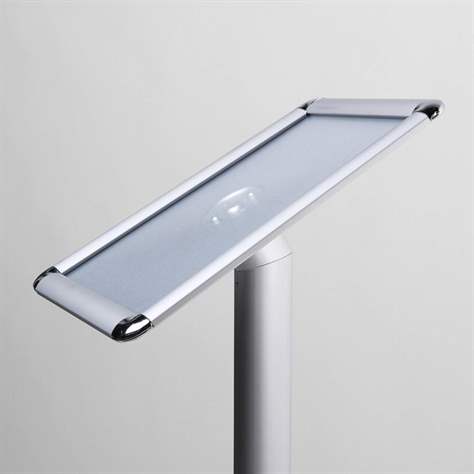 Infoständer mit schräggestelltem Klapprahmen, DIN A3 - Bild2