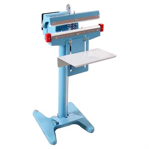 Aparat dispozitiv pentru sudat folie termocontractibilă 650 mm, în variantă constructivă standard cu pedală de acționare pentru picior