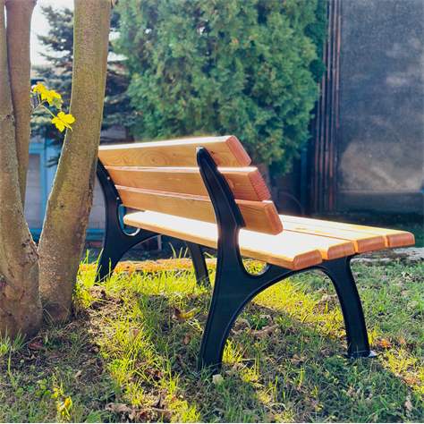 Parkbank II, Gussgestell mit Lärche-Holzleisten. Länge 1,8 m - Bild2