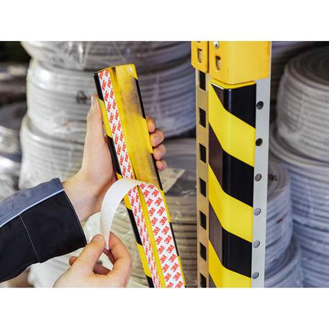 Eckschutzprofil 35 mm, selbstklebend, Farbe Gelb-Schwarz, Länge 1 m, VE 5 Stück - DURABLE Hunke & Jochheim GmbH - Bild3