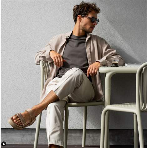 Stilvoller Sessel BRENE, Farbe hellbeige - Bild11