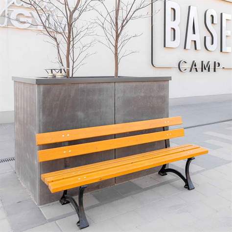 Parkbank Berlin, Gussgestell mit Massivholzleisten Farbton Teak, Länge 1,7 m - Bild4