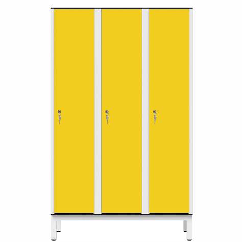 Garderobenschrank aus HPL für Nassbereiche, 3 x 400 mm, 4 Füße, Zylinderschloß, Türfarbe Gelb