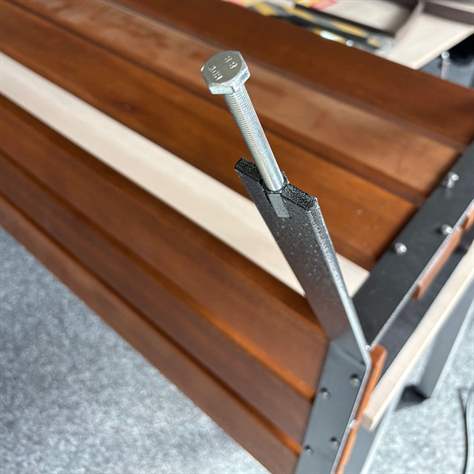 Parkbank CITY, wartungsfrei, mit Kunststoffleisten, Farbe Mahagon, Länge 1,8 m - Bild4