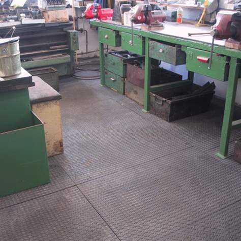 Bodenplatte aus Recycling-PVC 1200 x 800 x 22 mm, geschlossen, feine Struktur (Kugelmuster), verstärkt - Bild3