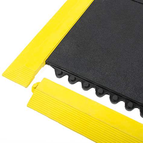 Anlaufkante mit Stiften für Matte Fatigue Step, gelb, 950 mm - COBA Europe GmbH