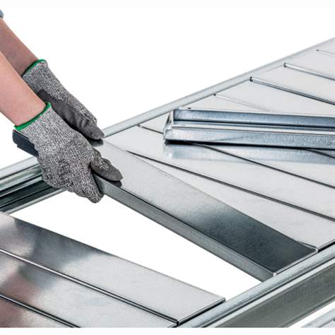 Zusätzlicher Blechpaneelen-Fachboden 2000x400 mm mit Tragfähigkeit 500 kg, verzinkt - META Skladovací technika