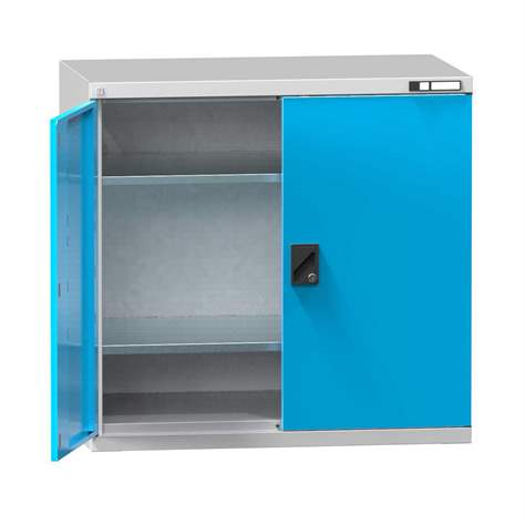 Dulap metalic de atelier cu uși batante, HxLxl: 1000x1044x655 mm, 2 x polițe 100 kg, gri RAL7035/albastru RAL5012 - Polak CZ, s.r.o.