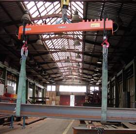 Einfache Krantraverse,Traglast 1000 kg, Hakenabstand verstellbar 1000 - 2000 mm