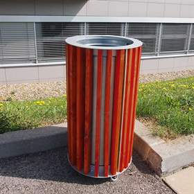 Abfallsammler, Rundform, Holzlattenverkleidung Farbton Mahagon, Volumen 50 l, H 800 mm