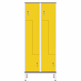 Garderobenschrank aus HPL für Nassbereiche 'Z', 2 x 400 mm, 4 Füße, Zylinderschloß, Türfarbe Gelb