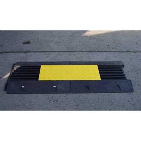 Kabelbrücke mit Abdeckung, Länge 800 mm, Farbe gelb, Höhe 60 mm